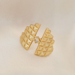 Ayarlamalı Gold Renk Metal Zirkon Taşlı Piramit Yüzük