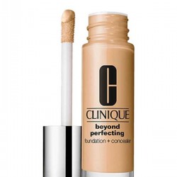 Clinique Beyond Perfecting Fondöten Cn08