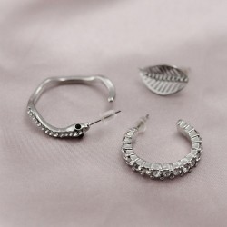 Gümüş Renk Metal Zirkon Taşlı Yılan Model Kadın Küpe Seti