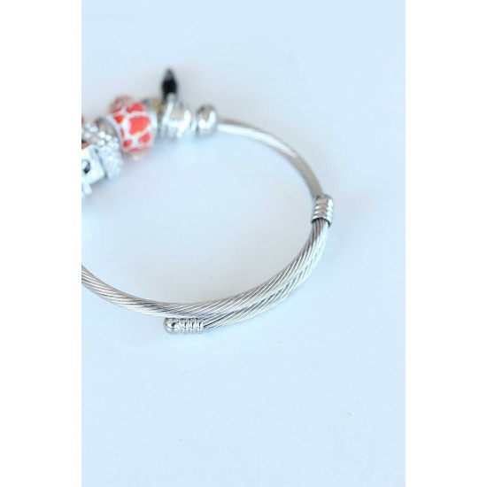 Silver Renk Charm Model Çiçek Aksesuarlı Kararmaz Çelik Kadın Bileklik Silver Renk Charm Model Çiçek Aksesuarlı Kararmaz Çelik Kadın Bileklik