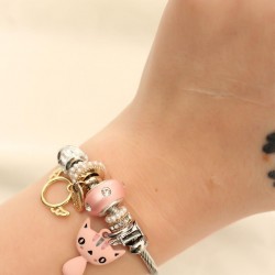 Pembe Kedi Figürlü İncili Charm Bilezik
