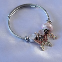 Pembe Renk Zirkon Taşlı Kelebek Figür Çiçek Detay Charm Model Kadın Bileklik