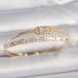 Pirinç Gold Renk Kare Zirkon Taşlı Kadın Bileklik