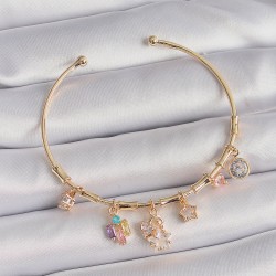 Pirinç Gold Renk Çoklu Sallantı Zirkon Taşlı Yıldız Figür Charm Bileklik