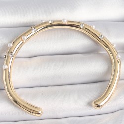 Pirinç Gold Renk Zirkon Taşlı İncili Kadın Bilezik