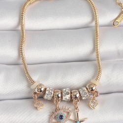 316L Çelik Gold Renk Zincir Sallantı Zirkon Taşlı Göz Figür Yıldız Detay Kadın Bileklik
