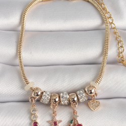 316L Çelik Gold Renk Zincir Sallantı Zirkon Taşlı Kiraz Figür Kalp Detay Kadın Bileklik