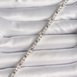 Pirinç Gümüş Renk Zirkon Taşlı Gold Yıldız Detay VIP Seri Kadın Bileklik