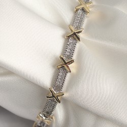 Pirinç Gümüş Renk Zirkon Taşlı Gold Xoxo Model VIP Seri Kadın Bileklik