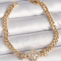 Pirinç Gold Renk Zirkon Taşlı Yonca Figür Zincir Model Kadın Bileklik