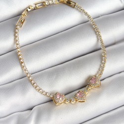 Pirinç Sıralı Pembe Kalp Figürlü Zirkon Taşlı Gold Renk Kadın Bileklik