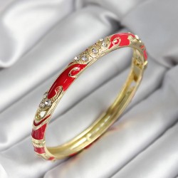 Mineli Pirinç Kırmızı Çiçek Desenli Zirkon Taşlı Gold Renk Kadın Kelepçe