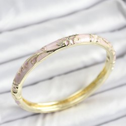 Mineli Pirinç Zirkon Taşlı Pembe Çiçek Desenli Gold Renk Kadın Kelepçe