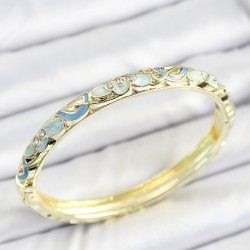 Mineli Pirinç Zirkon Taşlı Mavi Çiçek Desenli Gold Renk Kadın Kelepçe