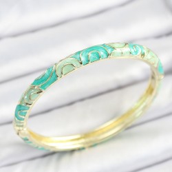 Mineli Pirinç Turkuaz Yeşil Sarmal Desenli Gold Renk Kadın Kelepçe