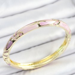 Mineli Pirinç Pembe Desenli Gold Renk Kadın Kelepçe
