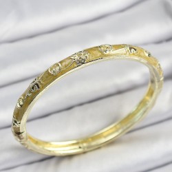 Mineli Gold Pirinç Sarı Renk Motifli Kadın Kelepçe