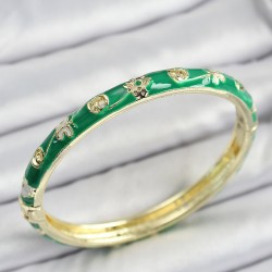 Mineli Pirinç Yeşil Renk Motif Desenli Kadın Kelepçe