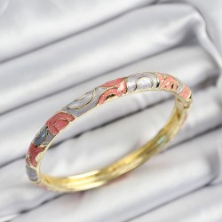 Mineli Pirinç Gri Ve Pembe Sarmal Motifli Gold Renk Kadın Kelepçe