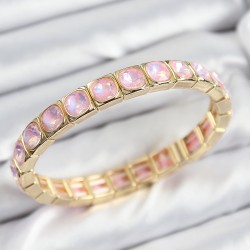Pirinç Pembe Zirkon Taşlı Kare Model Gold Renk Lastikli Kadın Bileklik