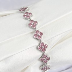 Pirinç Pembe Zirkon Taşlı Yonca Model Gümüş Renk VIP Seri Kadın Bileklik