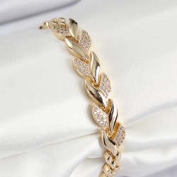Pirinç Zirkon Taşlı Balık Kuyruğu Model Gold Renk Kadın Bileklik