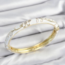 Mineli Pirinç Zirkon Taşlı Beyaz Çiçek Motifli Gold Kadın Kelepçe