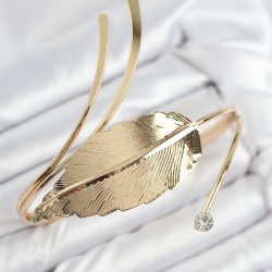 Pirinç Yaprak Model Gold Renk Kadın Pazu Bileklik
