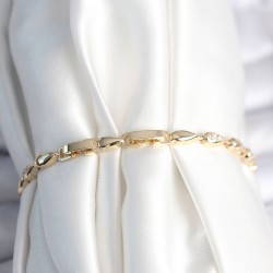 Pirinç Gold Renk Damla Model Kadın Bileklik