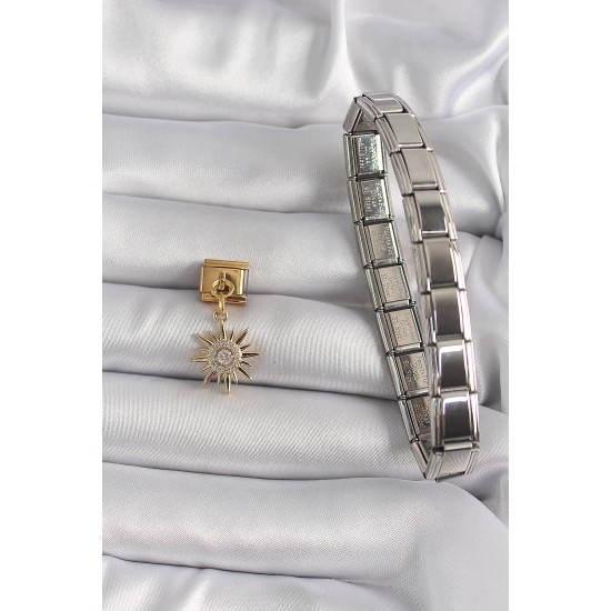 316L Çelik Gold Renk Sallantı Zirkon Taşlı Güneş Model Nomination Charm 316L Çelik Gold Renk Sallantı Zirkon Taşlı Güneş Model Nomination Charm