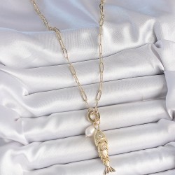 İnci Detaylı Zirkon Taşlı Balık Figürlü Gold Renk Pirinç Kolye