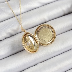 316L Çelik Zincir Açılabilir Madalyon Model Zirkon Taşlı Gold Renk Kadın Kolye