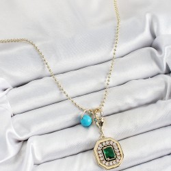 Gold Renk Pirinç Zirkon Taşlı Kadın Serenay Kolyesi