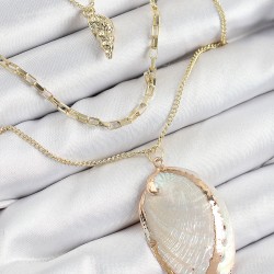 Pirinç Çoklu Zincirli İstiridye Model Gold Renk Kadın Kolye