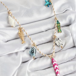 Seramik Motifli Pembe Balık Figürlü Model Krem İp Kadın Kolye