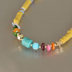 Sarı Renk Tahta Boncuklu Mavi Taşlı Kadın Kolye