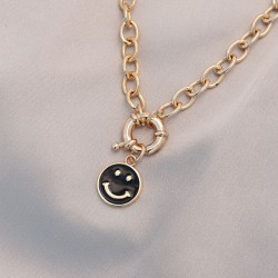 Yeni Sezon Siyah Renk Smile Model Retro Gold Metal Kolye