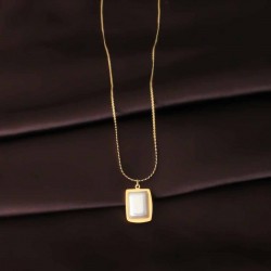 Kare İnci Gold Renk Çelik Kadın Kolye