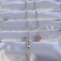 Pirinç Gümüş Renk Pembe Zirkon Taşlı Papatya Kolye