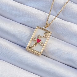 316L Çelik Zincir Altın Renk Zirkon Taşlı Kalp Model Tarot Kolye