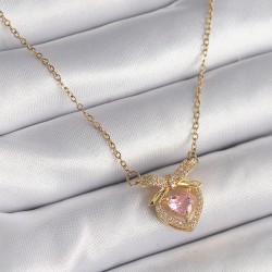 316L Çelik Gold Renk Zincir Pembe Zirkon Taşlı Kalp Figür Kadın Kolye
