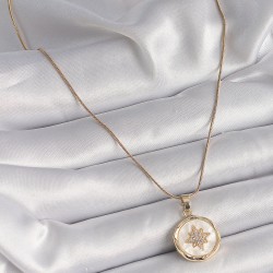 316L Çelik Gold Renk Zincir Beyaz Sedefli Zirkon Taşlı Yıldız İşleme Model Kadın Kolye