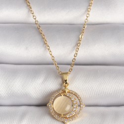 316L Çelik Gold Renk Zirkon Taşlı Sarı Sedefli Hilal Model Kadın Kolye