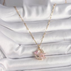 316L Çelik Gold Renk Zincir Pembe Zirkon Taşlı Çiçek Figür Kalp Detay Kadın Kolye