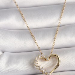 316L Çelik Gold Renk Zincir Zirkon Taşlı Kalp Model Kadın Kolye