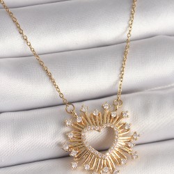 316L Çelik Gold Renk Zirkon Taşlı Kalp Model Kadın Kolye