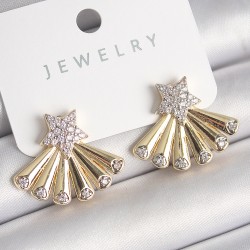 Pirinç Gold Renk Zirkon Taşlı Yıldız Yelpaze Model Kadın Küpe