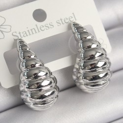 Pirinç Gümüş Renk İşlemeli Damla Model Kadın Küpe