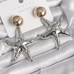Pirinç Mix Renk Sallantı İşleme Detaylı Deniz Yıldızı Model Kadın Küpe