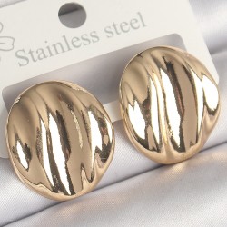 Pirinç Gold Renk İşlemeli Daire Plaka Model Kadın Küpe